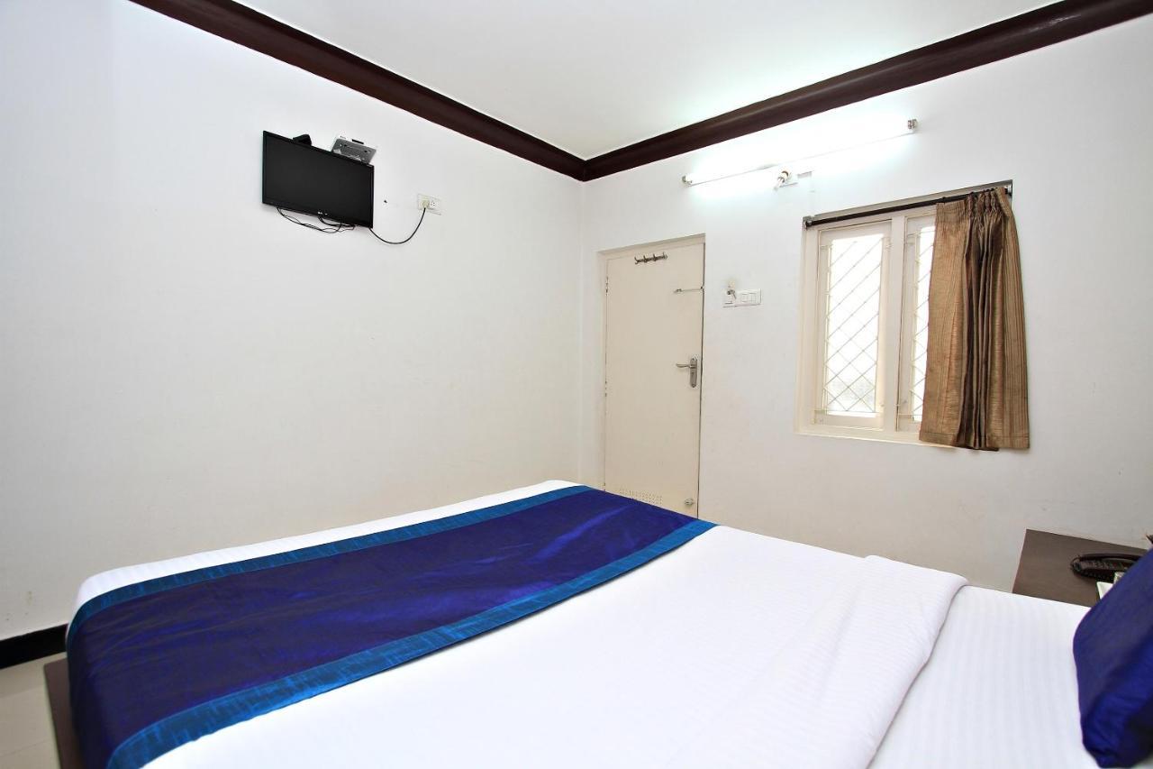 Hotel Pratham International Ooty Exterior foto